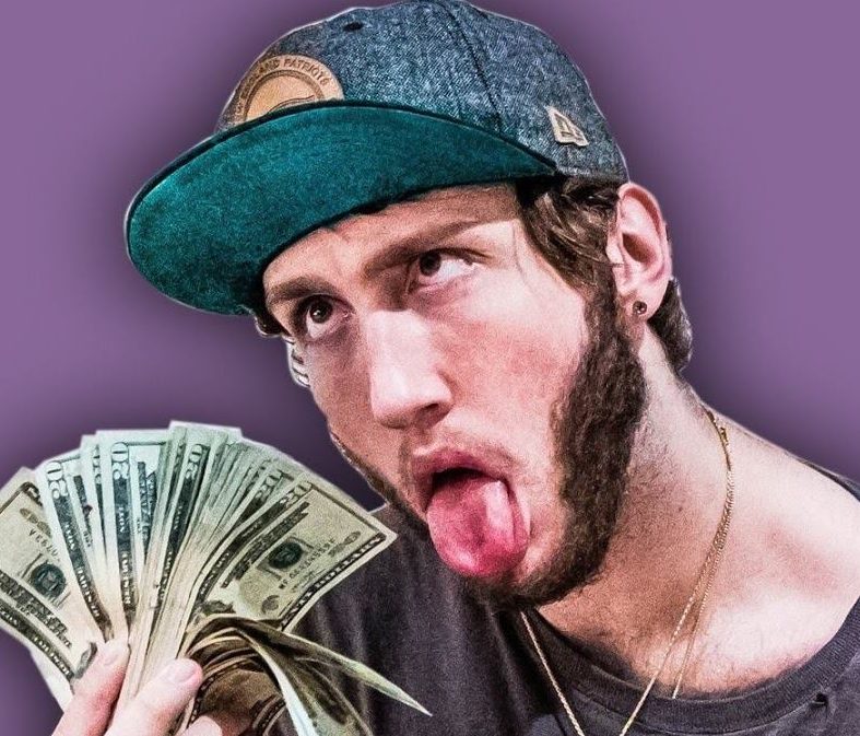 FaZe Banks aka Chief Operating Officer of FaZe Clan