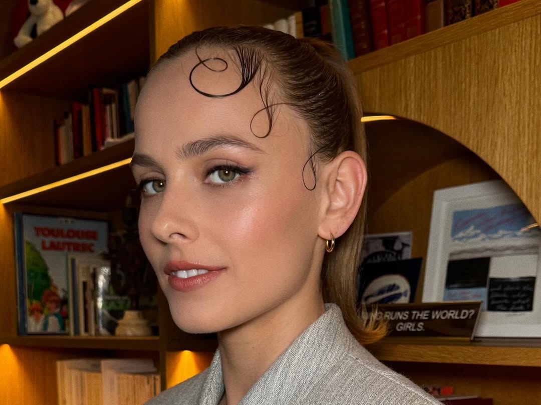 Pauline Chalamet – Bio, Contact for more, Fanbase Research - ConnectFame