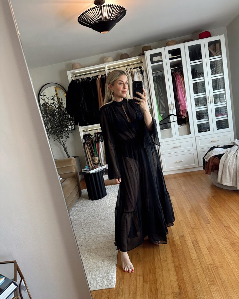 Model and Creator Lindsay Albanese Business Profile